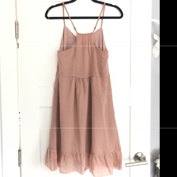 Nude dress - Picture 2 of 3